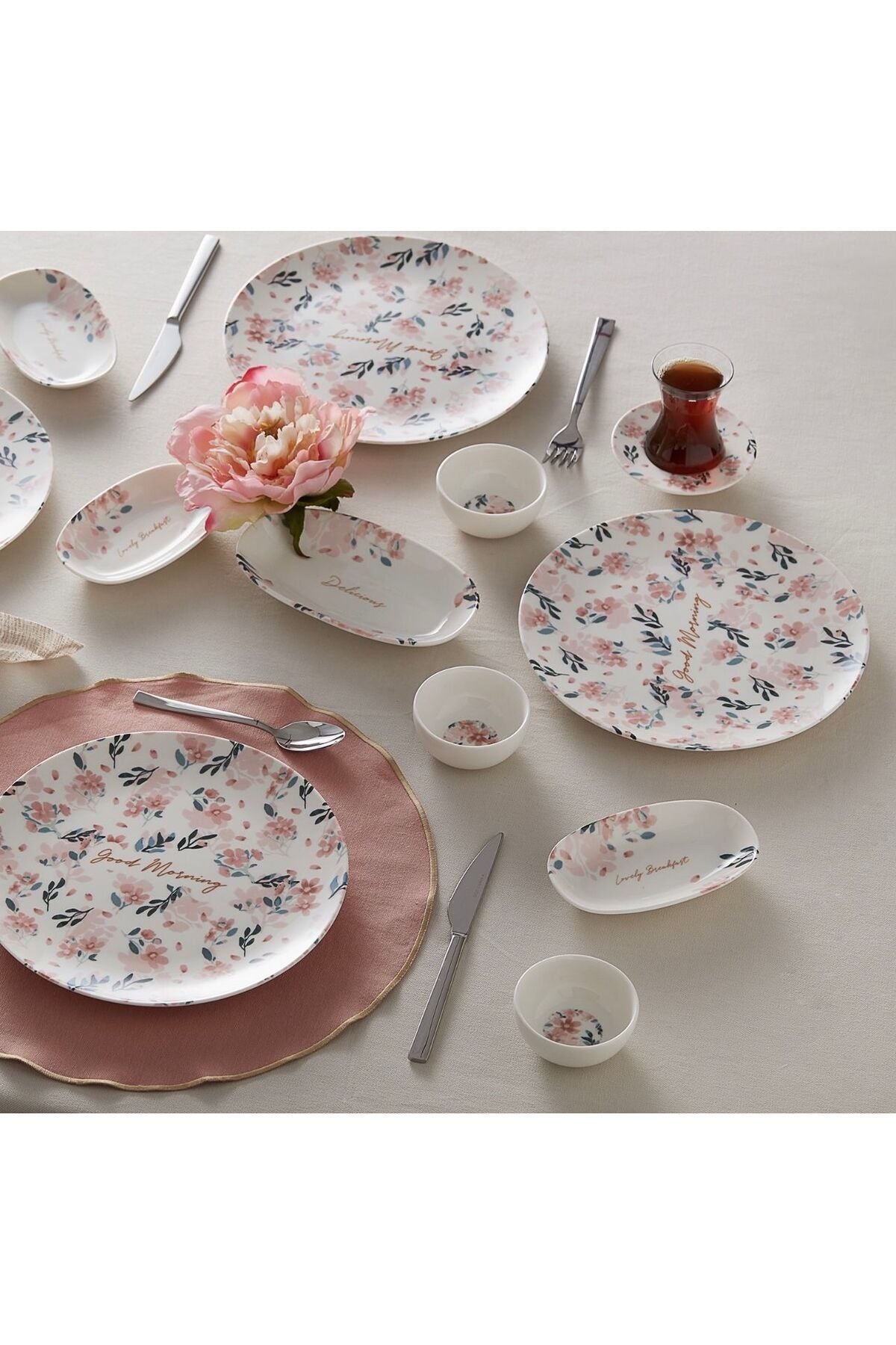 Karaca Fine Bone Lovely Pink Kahvaltı / Servis Tabağı