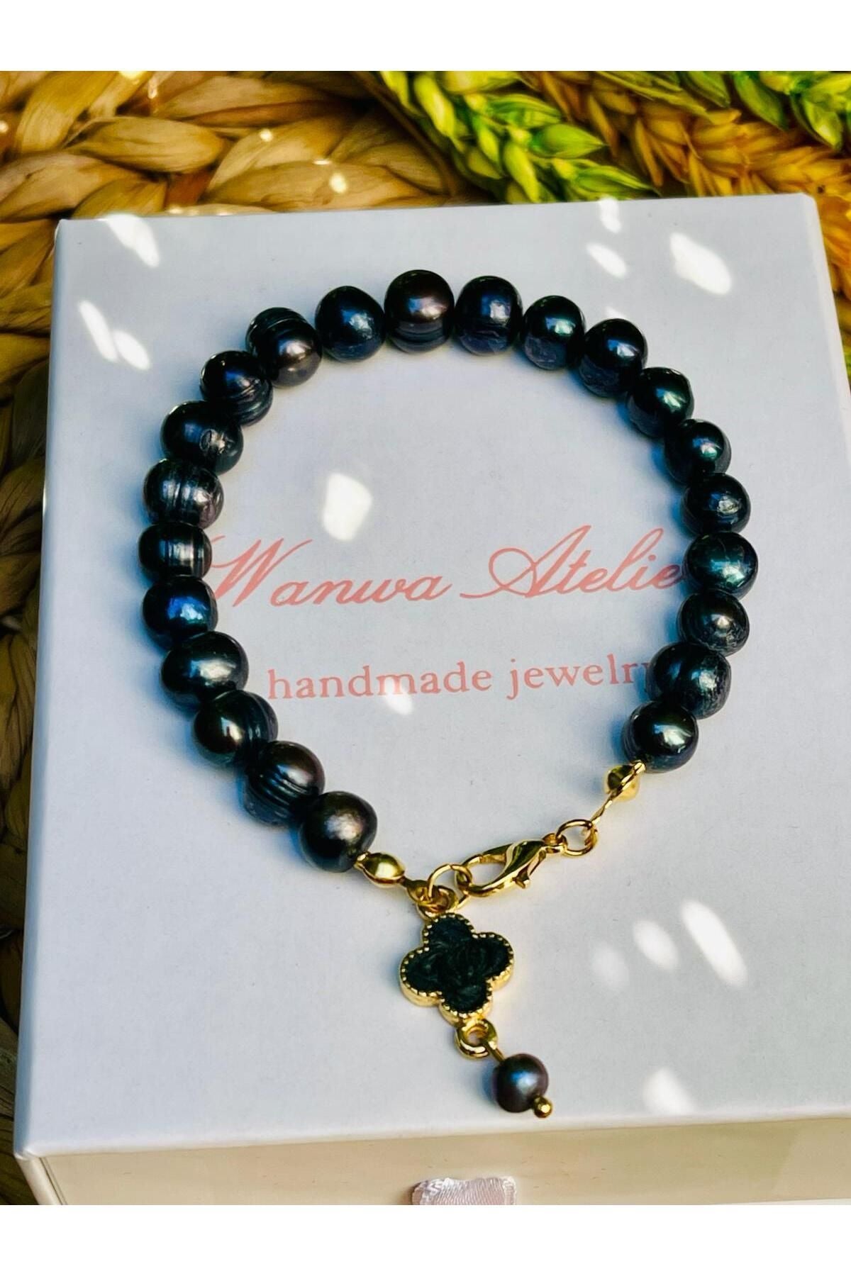 Black Pearl bracelet