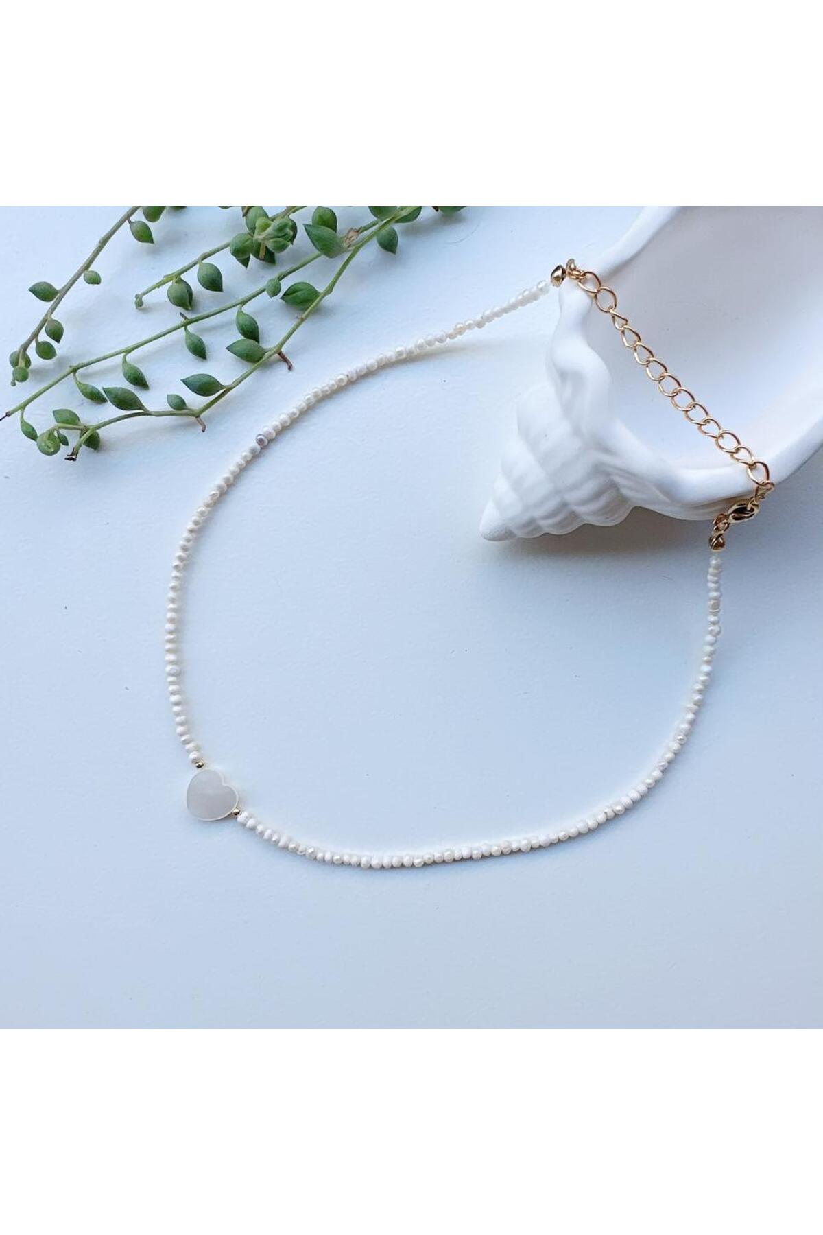Pearl and Mother-of-Pearl Choker Necklace