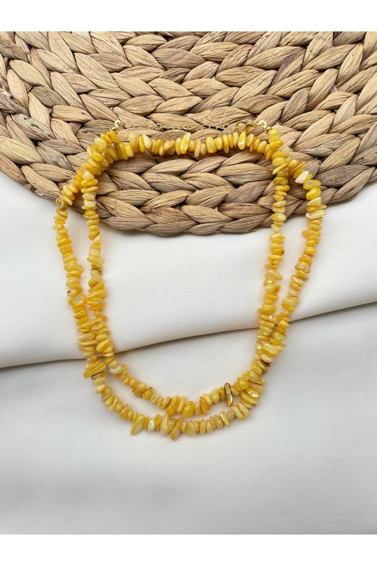 Mother-of-Pearl Natural Crushed Stone Bright Yellow Necklace (Long and Short Wear)